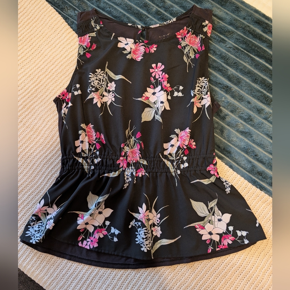 A New Day Floral Sleeveless Top Size M